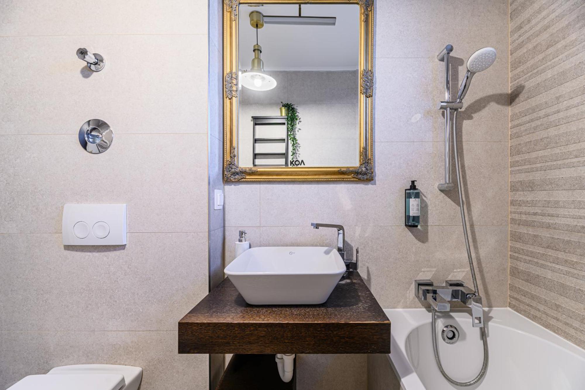 Koa - Sunlight Apartment Брашов Экстерьер фото