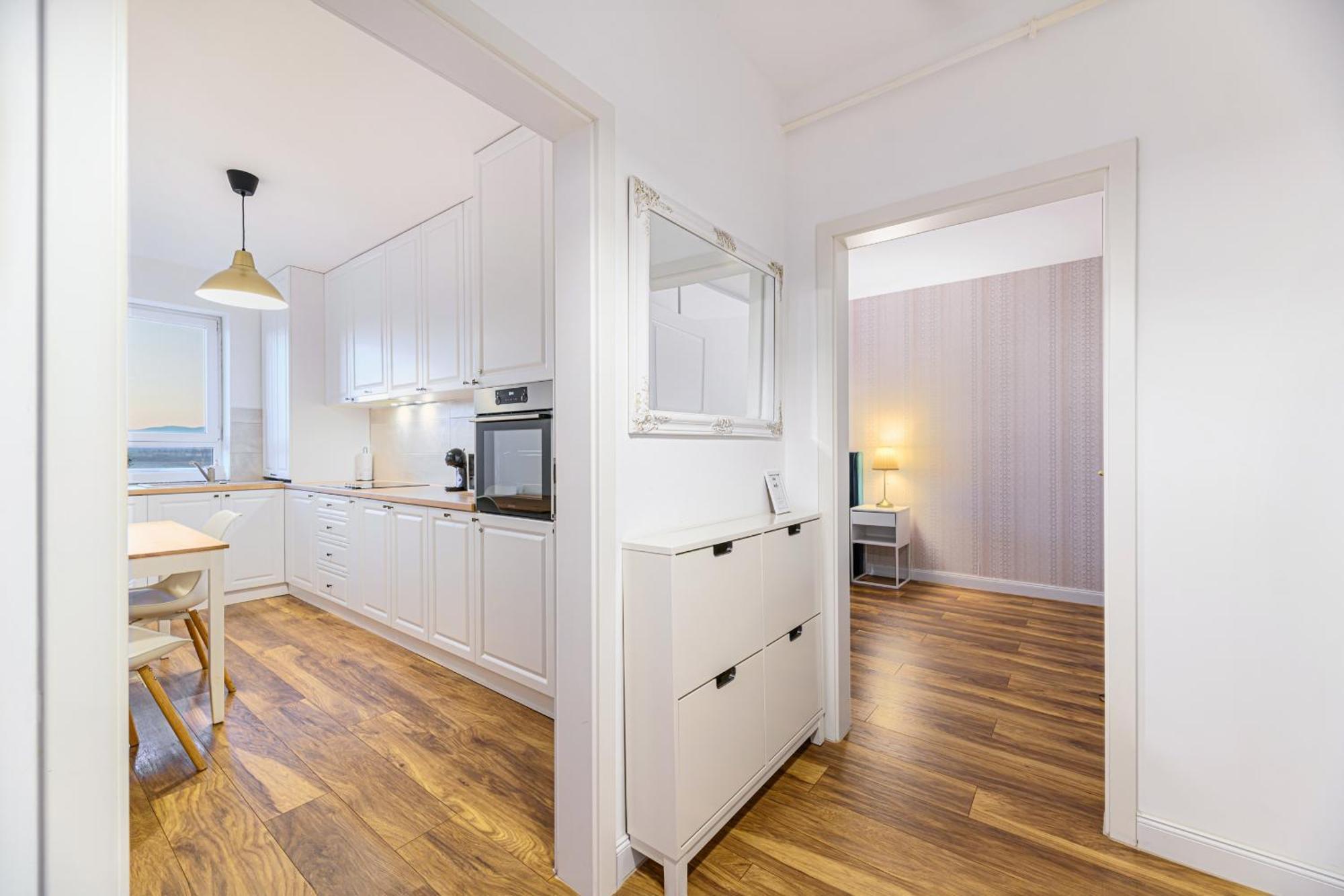 Koa - Sunlight Apartment Брашов Экстерьер фото